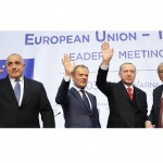 Politico: Европа симулира удоволствие от турския локум