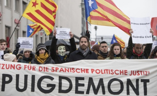 Масов протест срещу ареста на каталунския лидер в Берлин