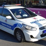 Турски полицаи глобиха 37 шофьори от сватбарска колона