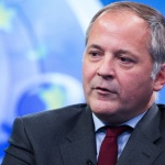 ЕЦБ: Страховете от търговска война вече вредят на икономиката