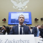 Зукърбърг се обяви против разделянето на Фейсбук
