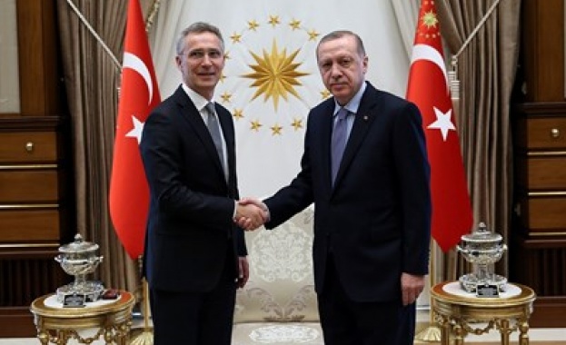 Ердоган се срещна със Столтенберг в Анкара
