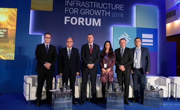 Национални и международни банки подписаха Меморандум за сътрудничество на ББР Форума „Инфраструктура за растеж“
