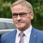 Естонски министър подаде оставка заради шофиране след употреба на алкохол