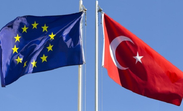 Турция смята доклада на Европейския парламент (ЕП) за страната за