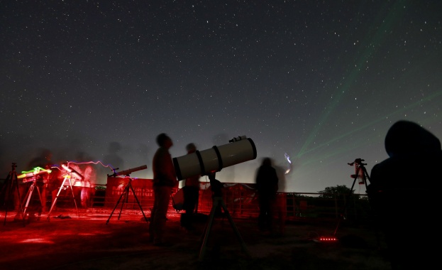 Астрономи откриха как да намират изгубени "сродници" на Слънцето