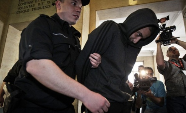 Съдът наложи най-тежката мярка на задържания за ранената полицайка