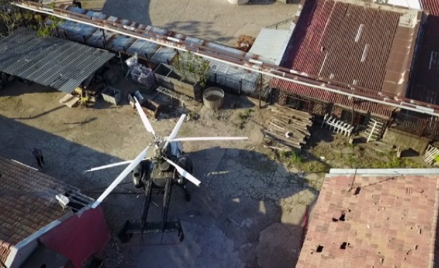 Незаконен хеликоптер кацнал във Винпром - Свищов