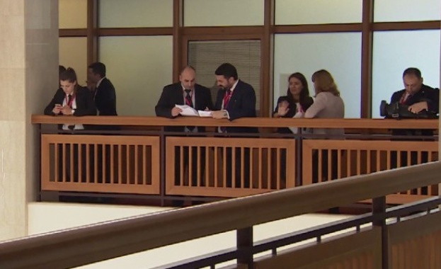 Напрежение между Сърбия и Косово на лидерската среща в Скопие