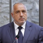 Контрабандата хем е разгромена, хем процъфтява