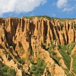 Отхвърлиха предложението за отдаване под наем на екопътеките до Стобските пирамиди