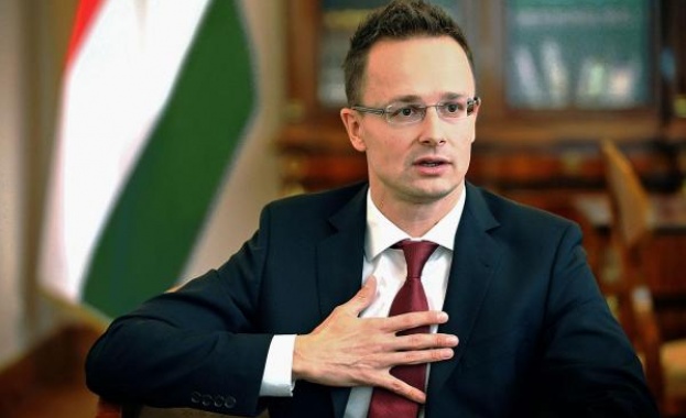 Унгарският министър на външните работи Петер Сиярто заяви че енергийната