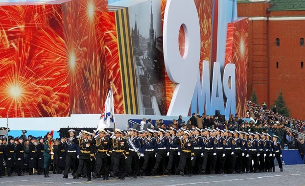 Русия отбелязва Деня на победата с парад