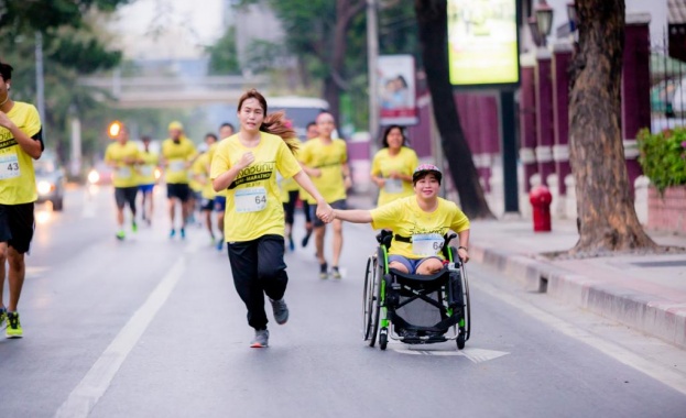 Хора с увреждания и приятелите им с големи сърца ще тичат заедно в Run2Gether