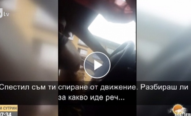 Шофьор засне полицай при искане на подкуп в София