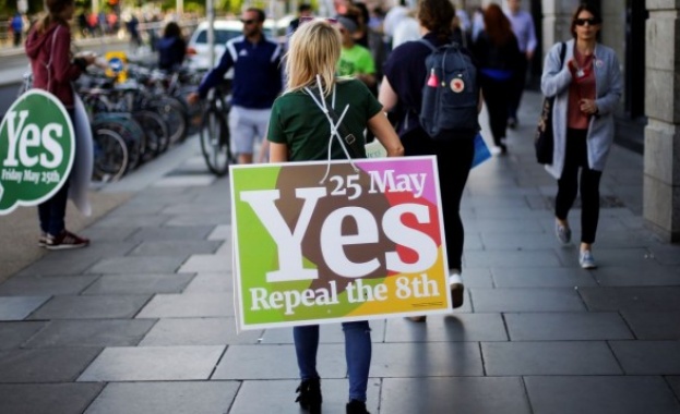 Ирландия е напът да разреши абортите
