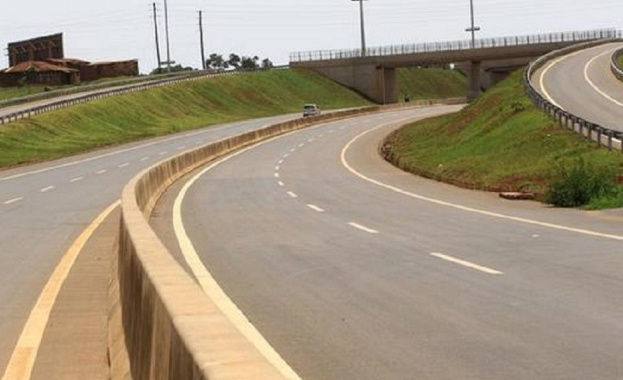 48 души, 16 от които деца, загинаха в катастрофа в Африка