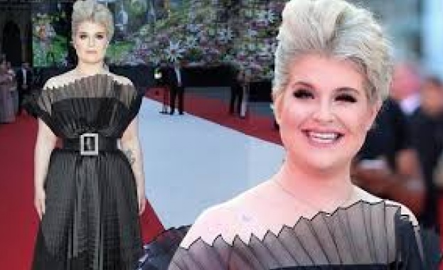 Бал на живота във Виена срещу СПИН (видео)