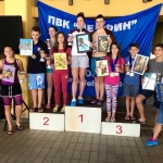Талантът на „ЕВРОФУТБОЛ“ Диана Петкова с 4 златни медала по плуване в Скопие