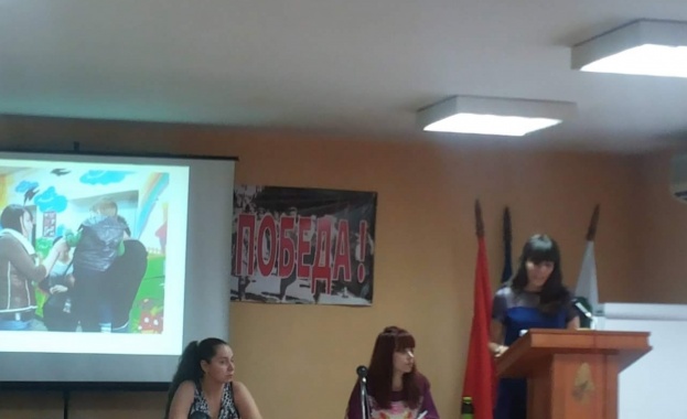 Теодора Халачева: Младите не са просто обекти, а фактор в собственото си развитие