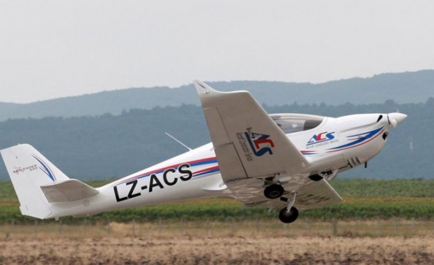 17-годишен пилот приземи самолет на магистрала в Канада