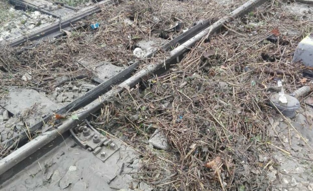 Нанесени са щети по железопътната инфраструктура в района на община Варна