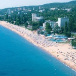 Обекти построени преди 15 години по плажната ивица на Слъчнев Бряг се оказаха незаконни