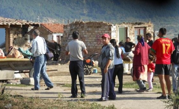 Ромски семейства от Габрово ще бъдат принудително изведени от жилищата им