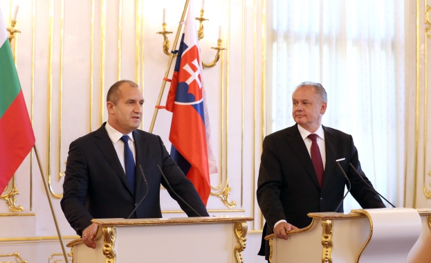 Президентът Румен Радев в Братислава: Охраната на външните граници на ЕС трябва да е безкомпромисна
