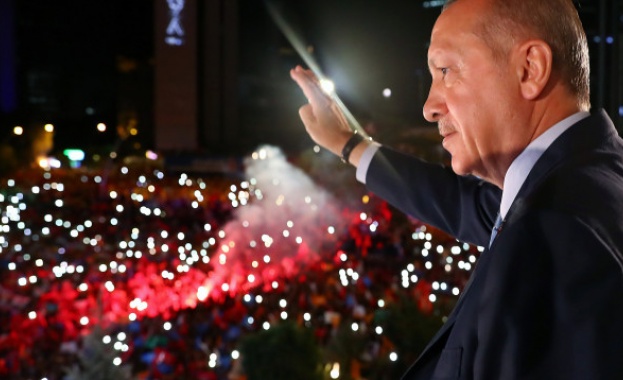 Партията на Ердоган може да се коалира с националистите