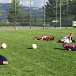 Деца се учат да симулират като Неймар (ВИДЕО)