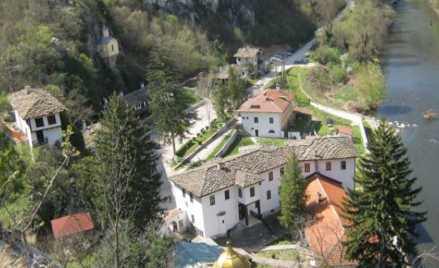 Обраха Черепишкия манастир