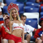 ФИФА забрани красивите фенки по телевизията