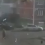 Голям късмет: Жена оцеля като по чудо след взрив на кола в Русия (видео)