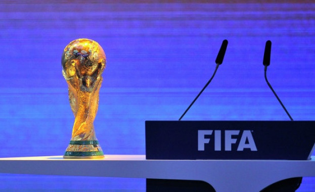 Главата на ФИФА обеща да научи руски и да се върне в Русия