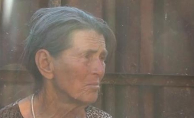 Баба Дора: Горда българка съм, няма да им се дам. Стадото й оцеля