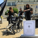 Вера Иванова: Като родители на деца с увреждания не можем да участваме в този цирк