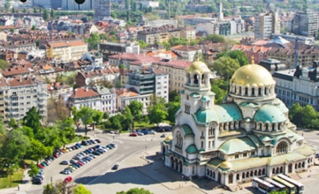 За първи път от три години в София има спад на обема от сделки с около 2%