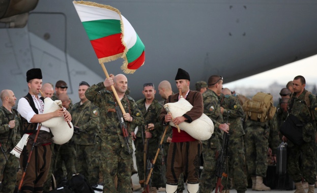 Министърът на отбраната Красимир Каракачанов: Военнослужещите ни в Афганистан получават висока оценка от партньорите