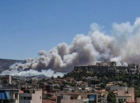 Пепел след огнения ад в Гърция 