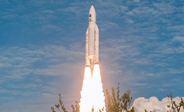  Успешен старт за Ariane 5 и Falcon 9 (видео)