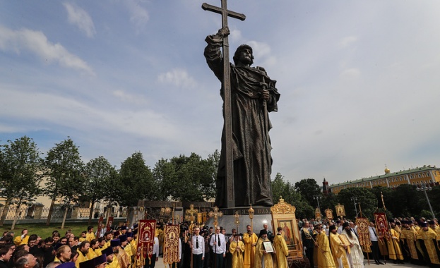 Божествена литургия, посветена на 1030-ата годишнина от покръстването на Русия