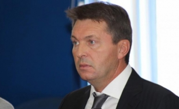 Поетът Ангел Симеонов с награда на националния музикален конкурс "Бургас и морето"