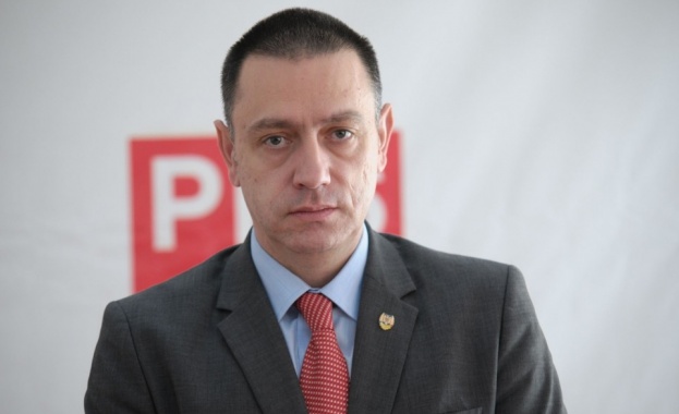 Румънски министър се изпусна, че имат US балистични ракети