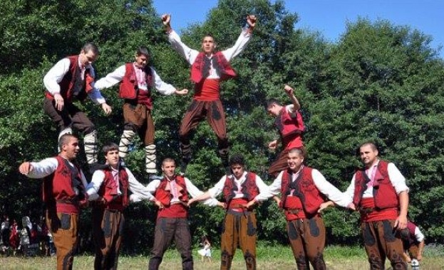  ​Започна 15-ото издание на събора на народното творчество "Пирин пее" 