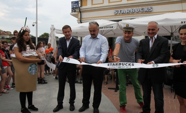 Световноизвестната кафе верига Starbucks® стъпва във Варна