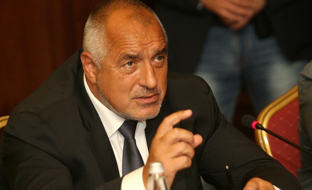 Борисов: Българите трябва да подбират застрахователите си