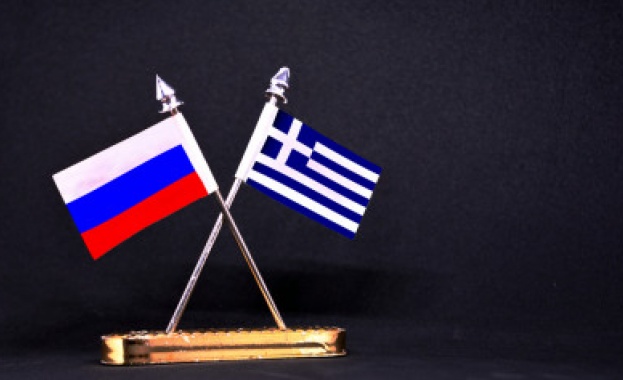 Гърция отзовава посланика си от Москва