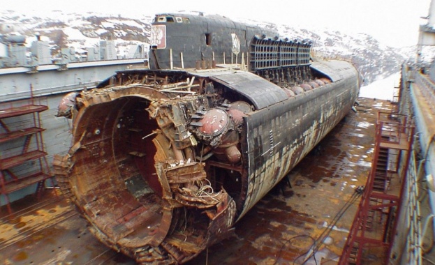 18 години от гибелта на руската подводница „Курск“ (видео)