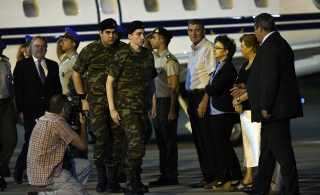 Турция освободи задържаните гръцки военнослужещи